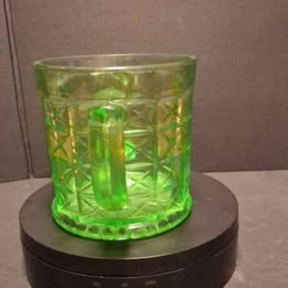 Hazel Atlas Colonial Block Uranium Glass Open Sugar Bowl - Picture 5 of 9